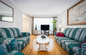 3-zimmer stadthaus in North York, Kanada. C$1 312 000