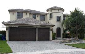 5-zimmer haus in der stadt 414 m² in Miramar (USA), Vereinigte Staaten. $994 000