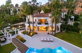 Villa – Nueva Andalucia, Marbella, Andalusien,  Spanien. 4 495 000 €