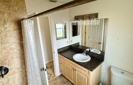 7-zimmer haus in der stadt 209 m² in Florida, Vereinigte Staaten. $420 000