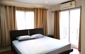 2-zimmer appartements in eigentumswohnungen in Watthana, Thailand. $249 000