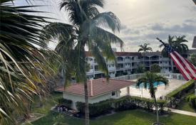 Eigentumswohnung – Hallandale Beach, Florida, Vereinigte Staaten. $330 000