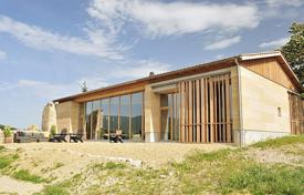 Villa – Dordogne, Frankreich. 7 400 €  pro Woche