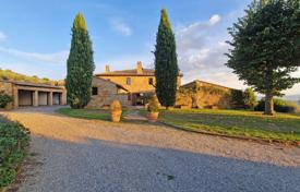 Villa – Pienza, Toskana, Italien. 4 500 000 €