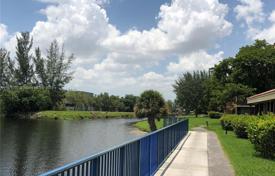 Eigentumswohnung – Miami Lakes, Miami, Florida,  Vereinigte Staaten. $335 000