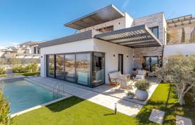 5-zimmer villa 271 m² in Gümüşlük, Türkei. 63 857 000 TRY
