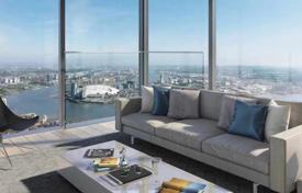 2-zimmer wohnung 80 m² in London, Vereinigtes Königreich. £952 000