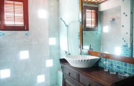 3-zimmer einfamilienhaus in Watthana, Thailand. $5 100  pro Woche
