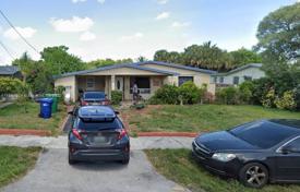 Haus in der Stadt – Fort Lauderdale, Florida, Vereinigte Staaten. $460 000