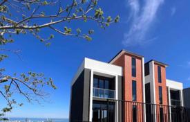 6-zimmer haus in der stadt 225 m² in Batumi, Georgien. $232 000