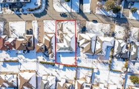 3-zimmer haus in der stadt in North York, Kanada. C$1 802 000
