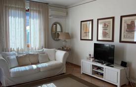 15-zimmer einfamilienhaus in Pietrasanta, Italien. 750 000 €