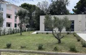 4-zimmer haus in der stadt 222 m² in Rovinj, Kroatien. 1 550 000 €
