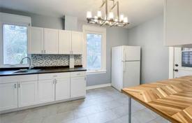 9-zimmer stadthaus in Old Toronto, Kanada. C$1 341 000