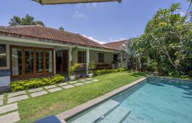 4-zimmer villa 180 m² in Kuta, Indonesien. $280 000