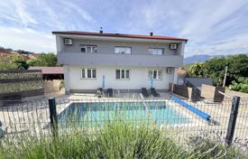 8-zimmer haus in der stadt 350 m² in Primorje-Gorski Kotar County, Kroatien. 850 000 €