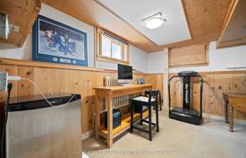 7-zimmer haus in der stadt in North York, Kanada. C$2 465 000