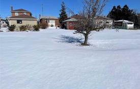 9-zimmer haus in der stadt in North York, Kanada. C$1 329 000