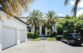 6-zimmer wohnung 665 m² in Miami Beach, Vereinigte Staaten. 13 400 €  pro Woche