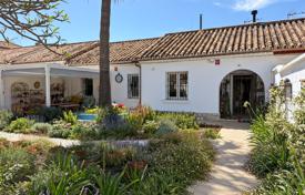 5-zimmer villa 281 m² in Malaga, Spanien. 815 000 €