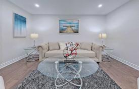 5-zimmer haus in der stadt in Scarborough, Kanada. C$2 706 000