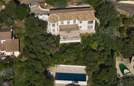 8-zimmer villa in Cavalaire-sur-Mer, Frankreich. 15 000 €  pro Woche