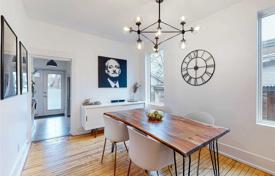 2-zimmer haus in der stadt in Old Toronto, Kanada. C$1 620 000