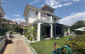 4-zimmer villa 200 m² in Foça, Türkei. 29 430 000 TRY