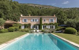 9-zimmer villa in Saint-Vallier-de-Thiey, Frankreich. 2 200 000 €