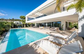 Villa – Marbella, Andalusien, Spanien. 3 690 000 €