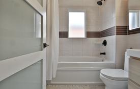 9-zimmer haus in der stadt in Old Toronto, Kanada. C$2 453 000