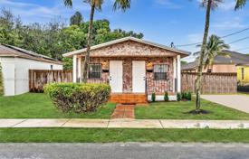 Haus in der stadt 73 m² in Pompano Beach, Vereinigte Staaten. $418 000