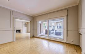 5-zimmer wohnung 334 m² in Barcelona, Spanien. 1 595 000 €