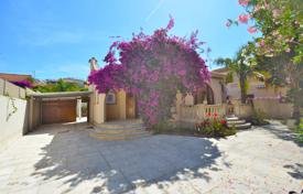 3-zimmer einfamilienhaus in Antibes, Frankreich. 849 000 €