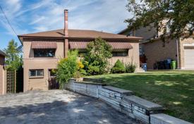 3-zimmer haus in der stadt in North York, Kanada. C$1 131 000