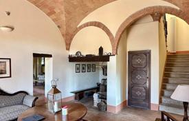 5-zimmer villa 495 m² in Castelnuovo di Val di Cecina, Italien. 1 100 000 €
