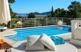 Villa – Ibiza, Balearen, Spanien. 2 600 €  pro Woche
