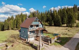 8-zimmer haus in der stadt 200 m² in Zabljak (city), Montenegro. 320 000 €