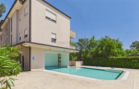 3-zimmer wohnung 81 m² in Premantura, Kroatien. 287 000 €