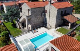 6-zimmer haus in der stadt 200 m² in Pula, Kroatien. 890 000 €