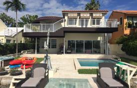 6-zimmer villa in Miami Beach, Vereinigte Staaten. $4 999 000