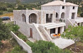 Villa – Peloponnes, Griechenland. 120 000 €