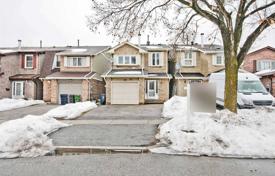 Haus in der Stadt – Scarborough, Toronto, Ontario,  Kanada. C$1 324 000