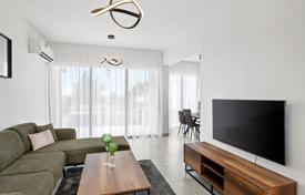4-zimmer stadthaus 183 m² in Larnaka, Zypern. 395 000 €