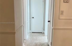 4-zimmer haus in der stadt 216 m² in Miami, Vereinigte Staaten. $847 000