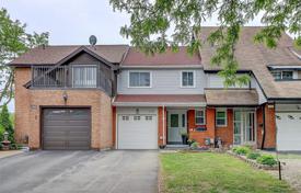 4-zimmer stadthaus in Scarborough, Kanada. C$1 219 000