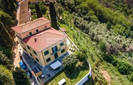 10-zimmer villa in Lucca, Italien. 1 500 000 €