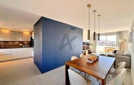 2-zimmer wohnung 56 m² in Cannes, Frankreich. 370 000 €