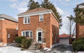 3-zimmer haus in der stadt in East York, Kanada. C$1 301 000