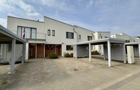 4-zimmer haus in der stadt 185 m² in Piņķi, Lettland. 380 000 €
